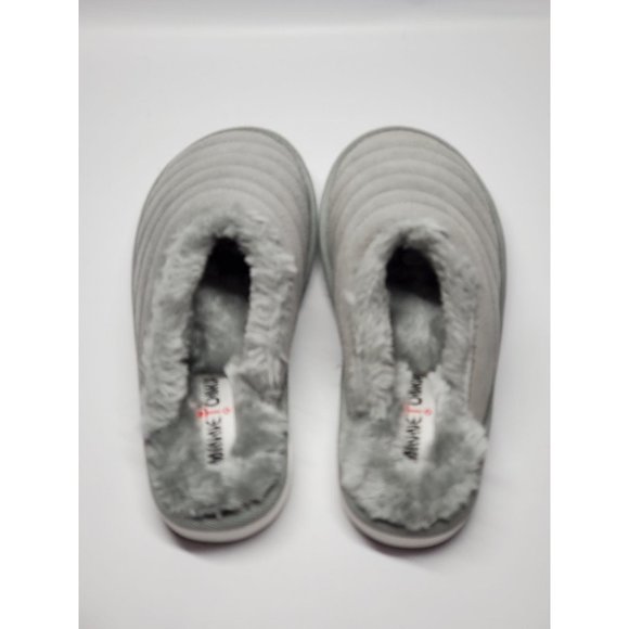 NWB Minnetonka Gray Suede Sussana Scuff Faux Shearling Slippers Sz 7 571 - Picture 3 of 5